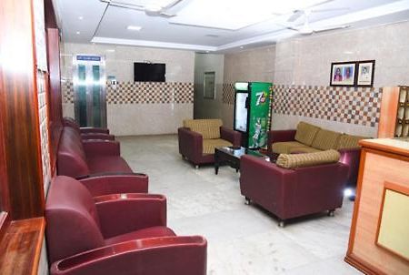 Hotel Radhakrishna Мадурай Экстерьер фото
