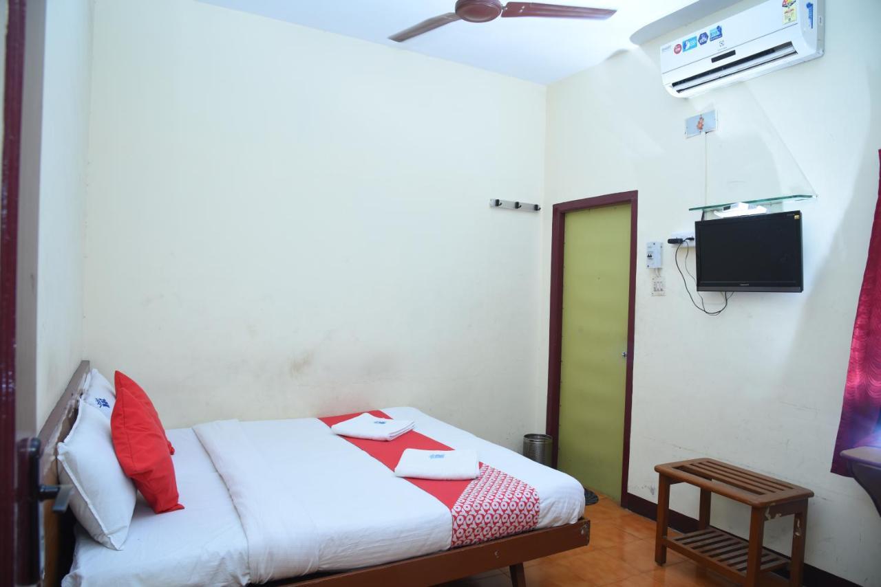 Hotel Radhakrishna Мадурай Экстерьер фото